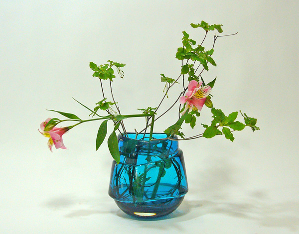2011年7月5日火曜日、福島県郡山市・菅野草苑（かんのそうえん）教室で学ぶ樋口優輝（ひぐちゆうき）さんの作品