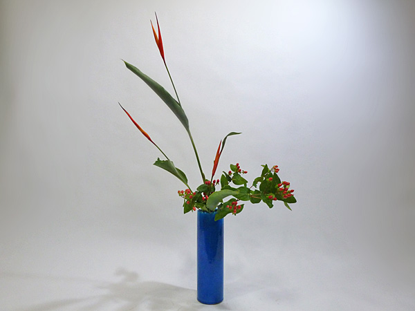 2012年8月20日月曜日、福島県郡山市・菅野草苑（かんのそうえん）教室で学ぶ七海彩夏さんの作品