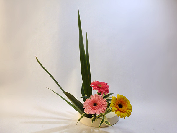 2012年12月10日月曜日、福島県郡山市・菅野草苑（かんのそうえん）教室で学ぶ遠山ハツ子さんの作品