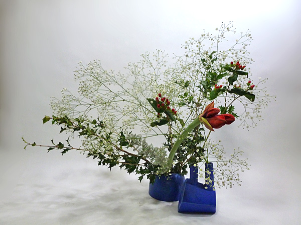 2012年12月24日月曜日、福島県郡山市・菅野草苑（かんのそうえん）教室で学ぶ国分華苑さんの作品