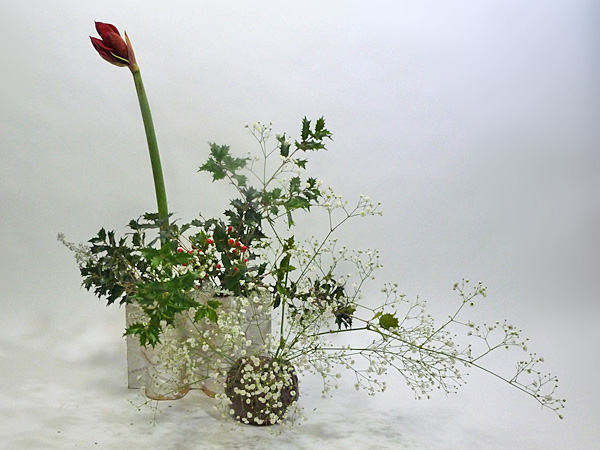 2012年12月25日火曜日、福島県郡山市・菅野草苑（かんのそうえん）教室で学ぶ根本和良さんの作品