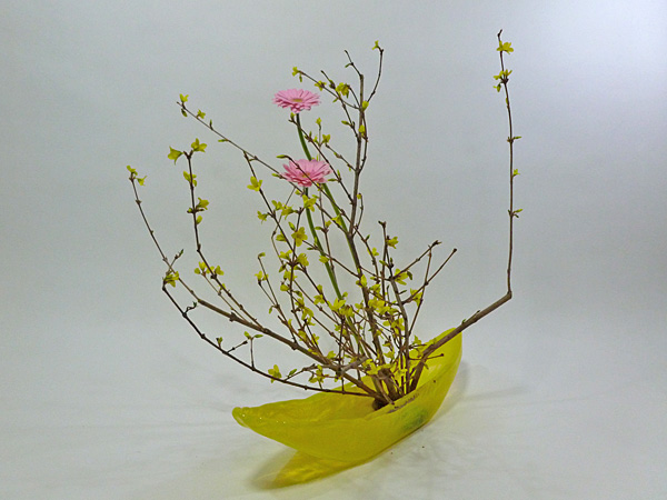 2012年2月9日木曜日、福島県郡山市・菅野草苑（かんのそうえん）教室で学ぶ大河原喜恵さんの作品