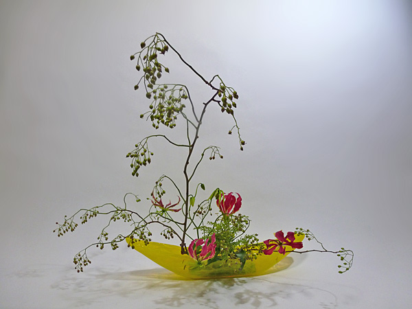 2012年7月25日水曜日、福島県郡山市・菅野草苑（かんのそうえん）教室で学ぶ根本和良さんの作品