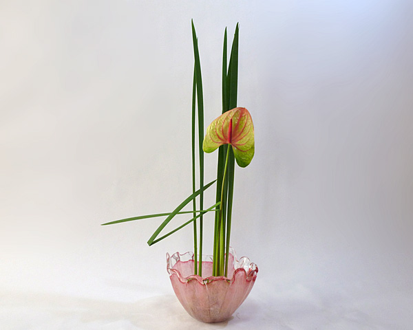 2012年3月2日金曜日、福島県郡山市・菅野草苑（かんのそうえん）教室で学ぶ円谷友子さんの作品