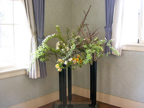 2013年4月24日水曜日、草月流・島田草祀さんの作品