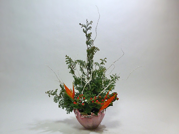 2013年12月24日火曜日、福島県郡山市・菅野草苑（かんのそうえん）教室で学ぶ七海彩夏さんの作品