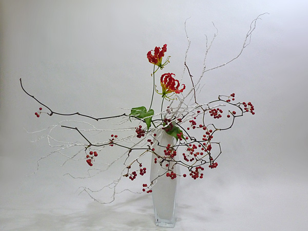 2013年12月30日月曜日、福島県郡山市・菅野草苑（かんのそうえん）教室で学ぶ大河原喜恵さんの作品