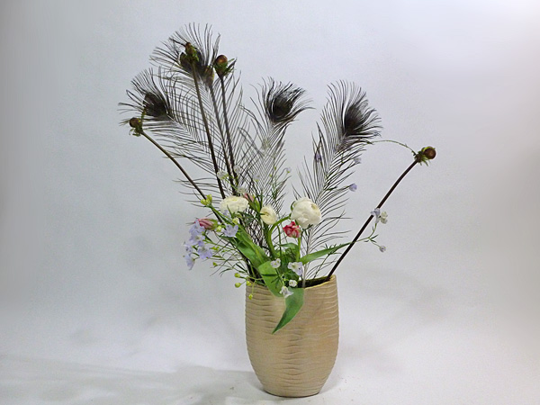 2013年1月29日火曜日、福島県郡山市・菅野草苑（かんのそうえん）教室で学ぶ国分華苑さんの作品