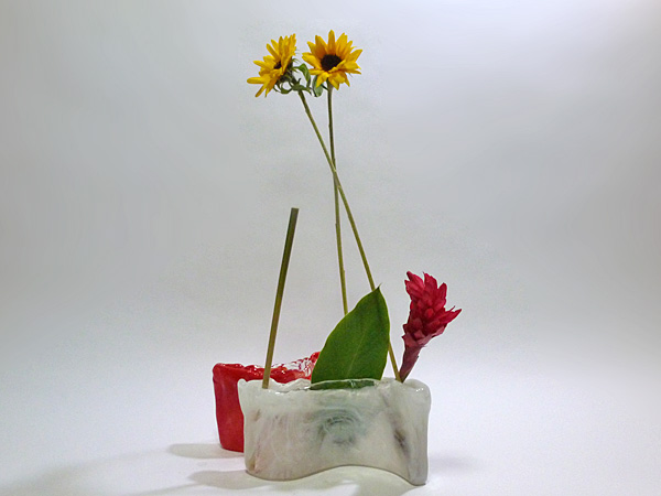 2013年6月17日月曜日、福島県郡山市・菅野草苑（かんのそうえん）教室で学ぶ大河原喜恵さんの作品