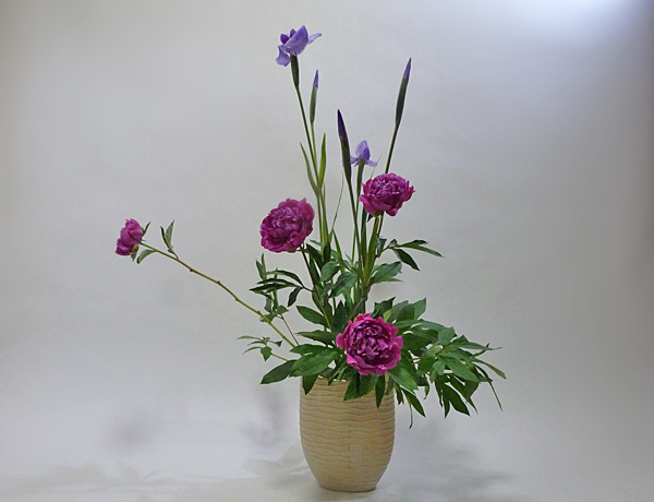 2013年6月26日水曜日、福島県郡山市・菅野草苑（かんのそうえん）教室で学ぶ石本草佳さんの作品