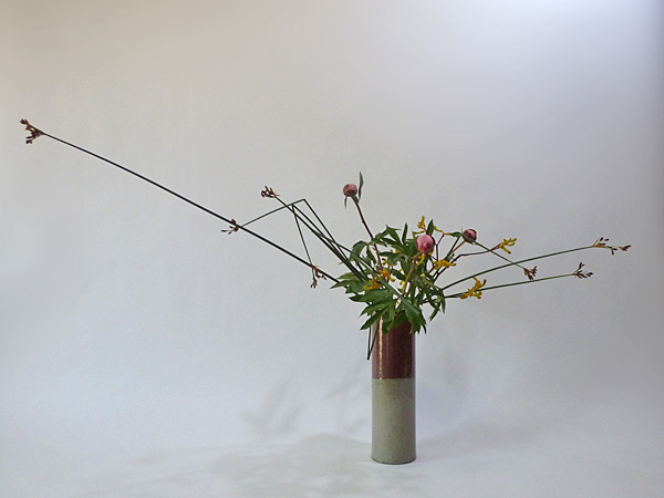 2013年5月27日月曜日、福島県郡山市・菅野草苑（かんのそうえん）教室で学ぶ遠山ハツ子さんの作品