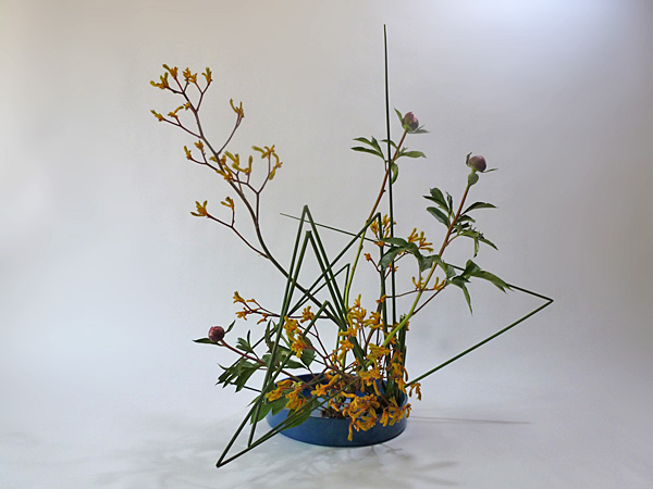 2013年5月21日火曜日、福島県郡山市・菅野草苑（かんのそうえん）教室で学ぶ秋元寛子さんの作品