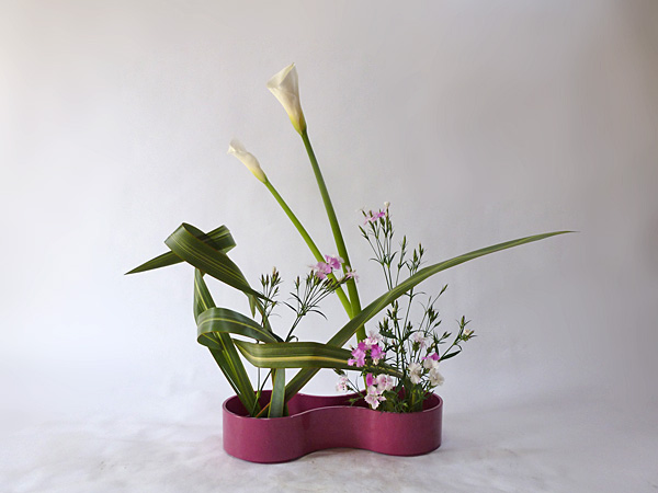 2013年5月14日火曜日、福島県郡山市・菅野草苑（かんのそうえん）教室で学ぶ本間草葵さんの作品