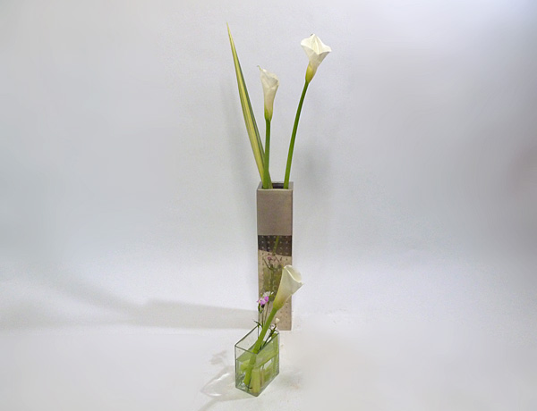 2013年5月16日木曜日、福島県郡山市・菅野草苑（かんのそうえん）教室で学ぶ円谷友子さんの作品