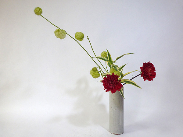 2013年10月17日木曜日、福島県郡山市・菅野草苑（かんのそうえん）教室で学ぶ遠山ハツ子さんの作品