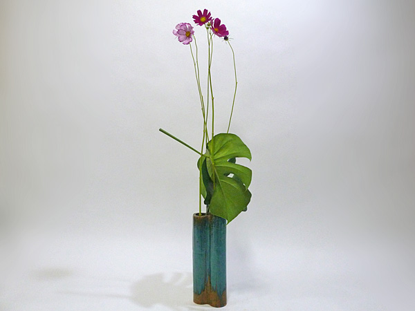 2013年10月7日月曜日、福島県郡山市・菅野草苑（かんのそうえん）教室で学ぶ国分華苑さんの作品