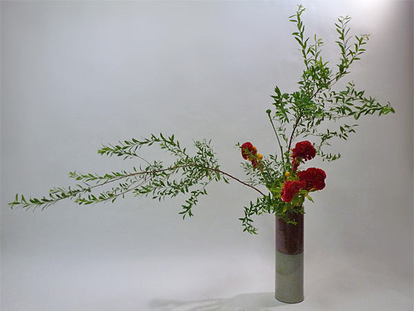 2013年9月3日火曜日、福島県郡山市・菅野草苑（かんのそうえん）教室で学ぶ遠山ハツ子さんの作品