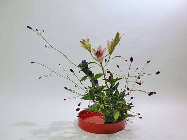 2013年9月23日月曜日、福島県郡山市・菅野草苑（かんのそうえん）教室で学ぶ秋元寛子さんの作品