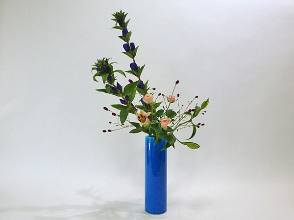 2013年9月30日月曜日、福島県郡山市・菅野草苑（かんのそうえん）教室で学ぶ秋元かなえさんの作品