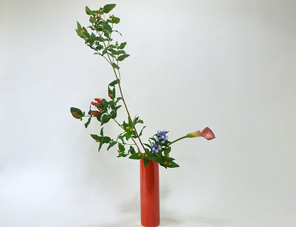 2014年8月6日水曜日、福島県郡山市・菅野草苑（かんのそうえん）教室で学ぶ佐藤知佳さんの作品