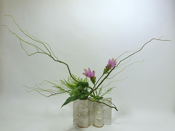 2014年8月20日水曜日、福島県郡山市・菅野草苑（かんのそうえん）教室で学ぶ石本草佳さんの作品