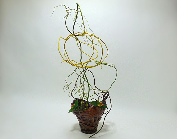 2014年8月21日木曜日、福島県郡山市・菅野草苑（かんのそうえん）教室で学ぶ円谷友子さんの作品