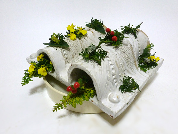 2014年12月26日金曜日、福島県郡山市・菅野草苑（かんのそうえん）教室で学ぶ円谷友子さんの作品