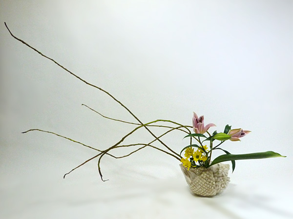 2014年10月16日木曜日、福島県郡山市・菅野草苑（かんのそうえん）教室で学ぶ根本和良さんの作品