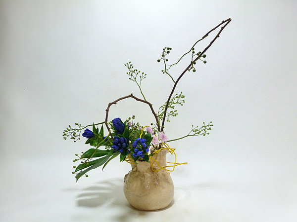 2014年9月17日水曜日、福島県郡山市・菅野草苑（かんのそうえん）教室で学ぶ根本和良さんの作品