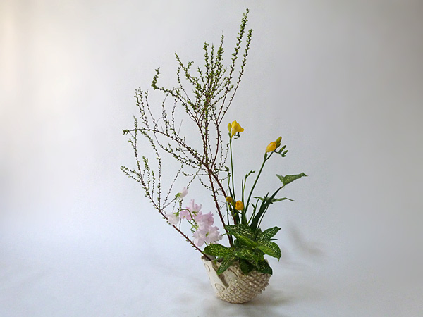 2015年4月29日水曜日、福島県郡山市・菅野草苑（かんのそうえん）教室で学ぶ遠山ハツ子さんの作品