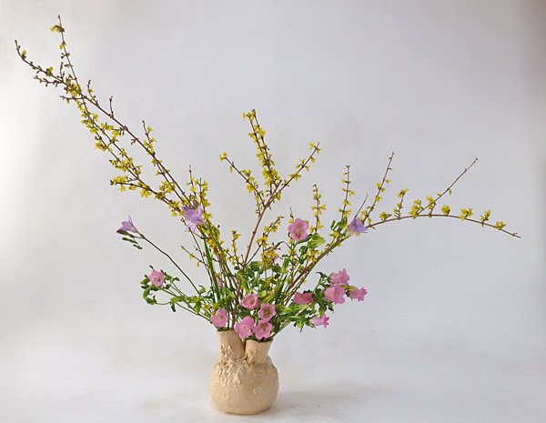 2015年4月20日月曜日、福島県郡山市・菅野草苑（かんのそうえん）さんの作品