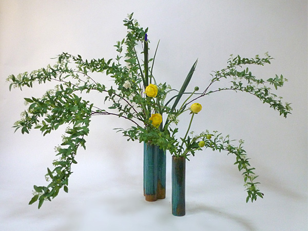 2015年4月9日木曜日、福島県郡山市・菅野草苑（かんのそうえん）教室で学ぶ本間草葵さんの作品