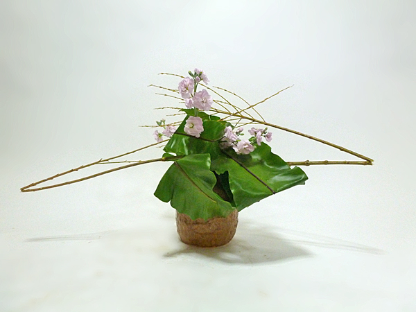 2015年12月14日月曜日、福島県郡山市・菅野草苑（かんのそうえん）教室で学ぶ根本流苑さんの作品