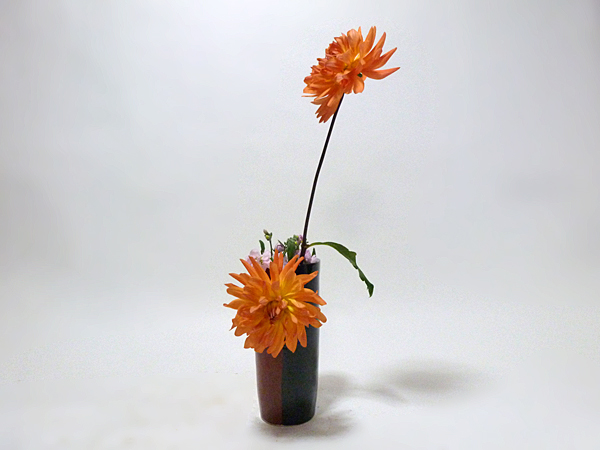 2015年12月24日木曜日、福島県郡山市・菅野草苑（かんのそうえん）教室で学ぶ根本流苑さんの作品