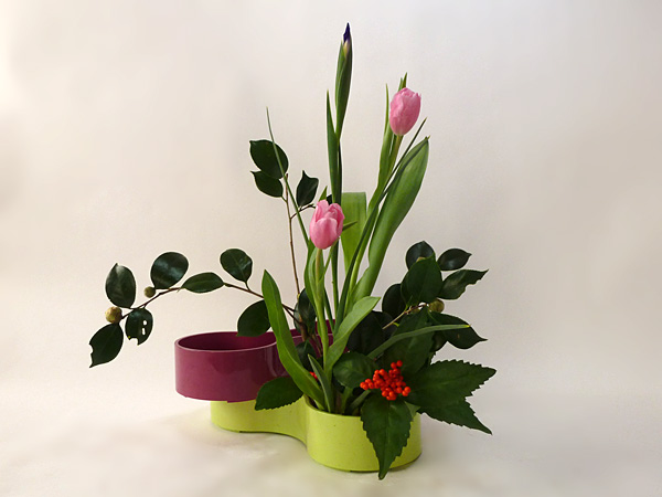 2015年1月8日木曜日、福島県郡山市・菅野草苑（かんのそうえん）教室で学ぶ円谷友子さんの作品