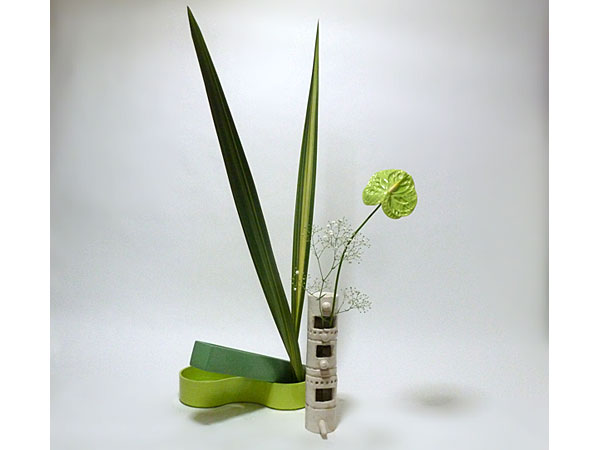 2015年7月23日木曜日、福島県郡山市・菅野草苑（かんのそうえん）教室で学ぶ円谷友子さんの作品