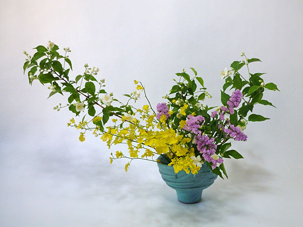 2015年6月22日月曜日、福島県郡山市・菅野草苑（かんのそうえん）教室で学ぶ遠山ハツ子さんの作品