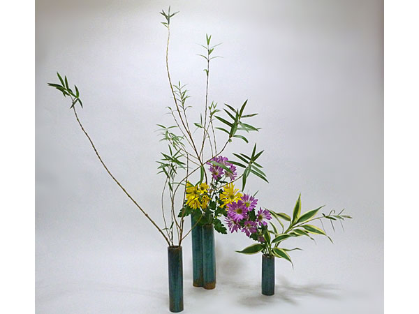 2015年10月29日木曜日、福島県郡山市・菅野草苑（かんのそうえん）教室で学ぶ石本草佳さんの作品