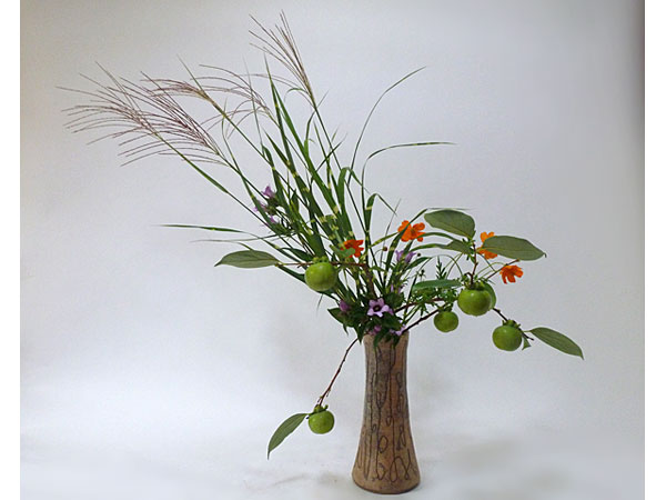 2015年10月7日水曜日、福島県郡山市・菅野草苑（かんのそうえん）教室で学ぶ本間草葵さんの作品