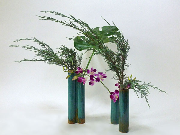 2015年9月10日木曜日、福島県郡山市・菅野草苑（かんのそうえん）教室で学ぶ本間草葵さんの作品