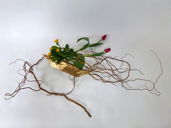 2016年4月25日月曜日、福島県郡山市・菅野草苑（かんのそうえん）教室で学ぶ秋元かなえさんの作品