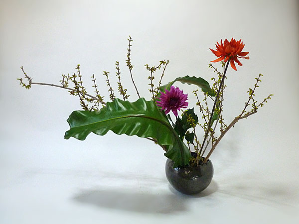 2016年4月13日水曜日、福島県郡山市・菅野草苑（かんのそうえん）教室で学ぶ石本草佳さんの作品