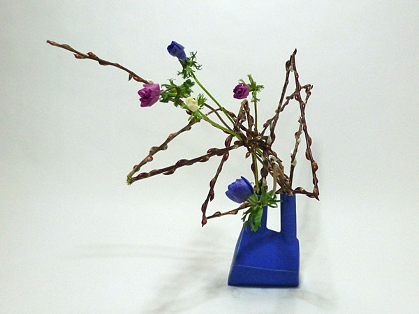 2016年2月29日月曜日、福島県郡山市・菅野草苑（かんのそうえん）教室で学ぶ根本流苑さんの作品