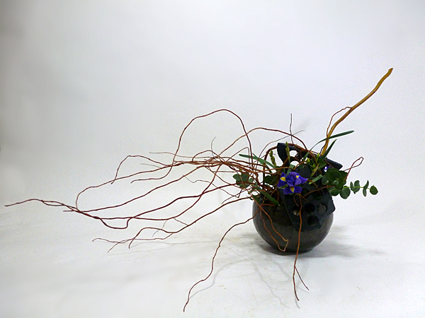 2016年1月15日金曜日、福島県郡山市・菅野草苑（かんのそうえん）教室で学ぶ根本流苑さんの作品