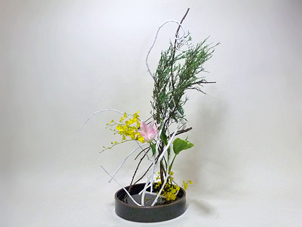 2017年6月30日金曜日、福島県郡山市・菅野草苑（かんのそうえん）教室で学ぶ根本流苑さんの作品