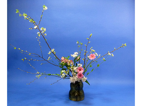 2022年4月12日火曜日、福島県・石本草佳さんの作品